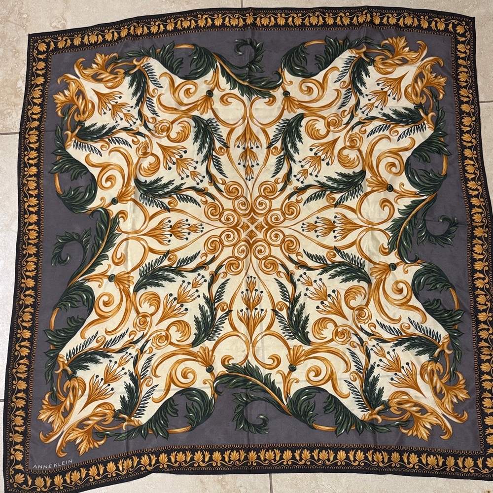 Vintage Anne Klein gold filigree square scarf.